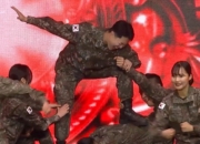 九游体育-包含韩国球队面对强敌，拼尽全力争取胜利的词条