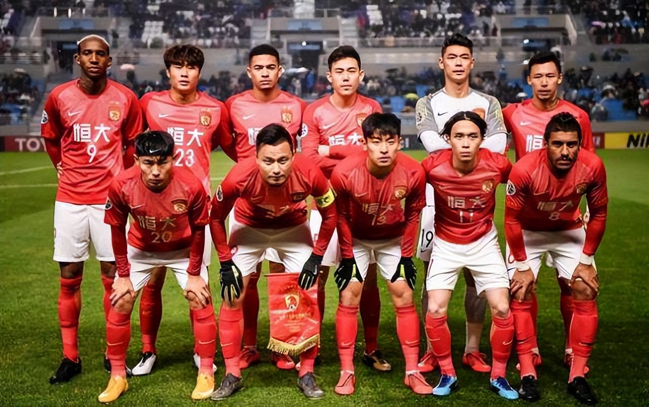 关于广州恒大客场大胜对手，领跑积分榜的信息