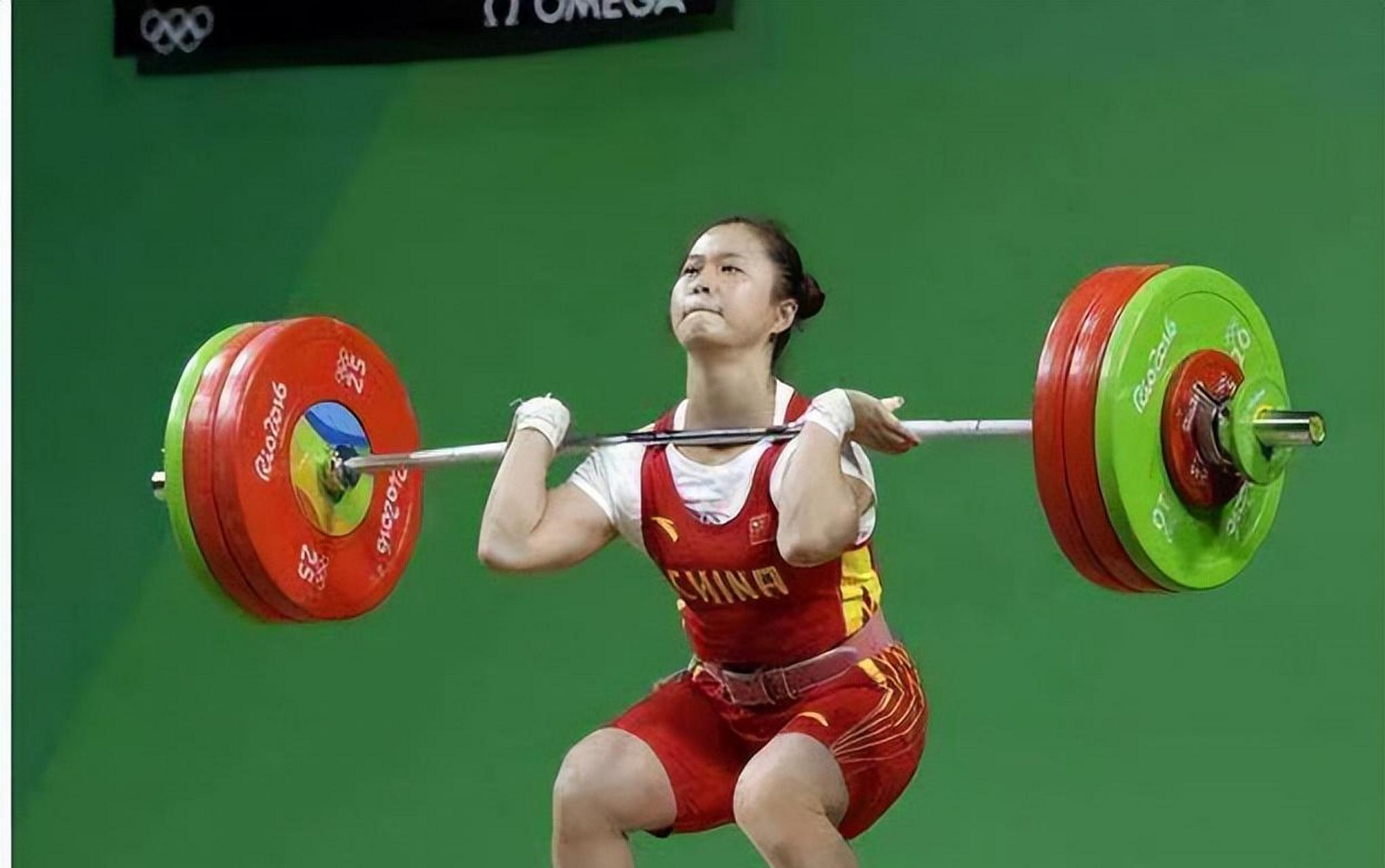 包含女子举重：中国选手夺得冠军的词条